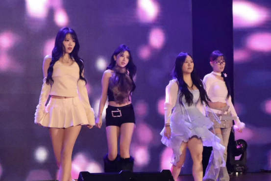 旦耀星辰，岁启华章&mdash;外国语学院SQA 2026年元旦晚会顺利举行538.png